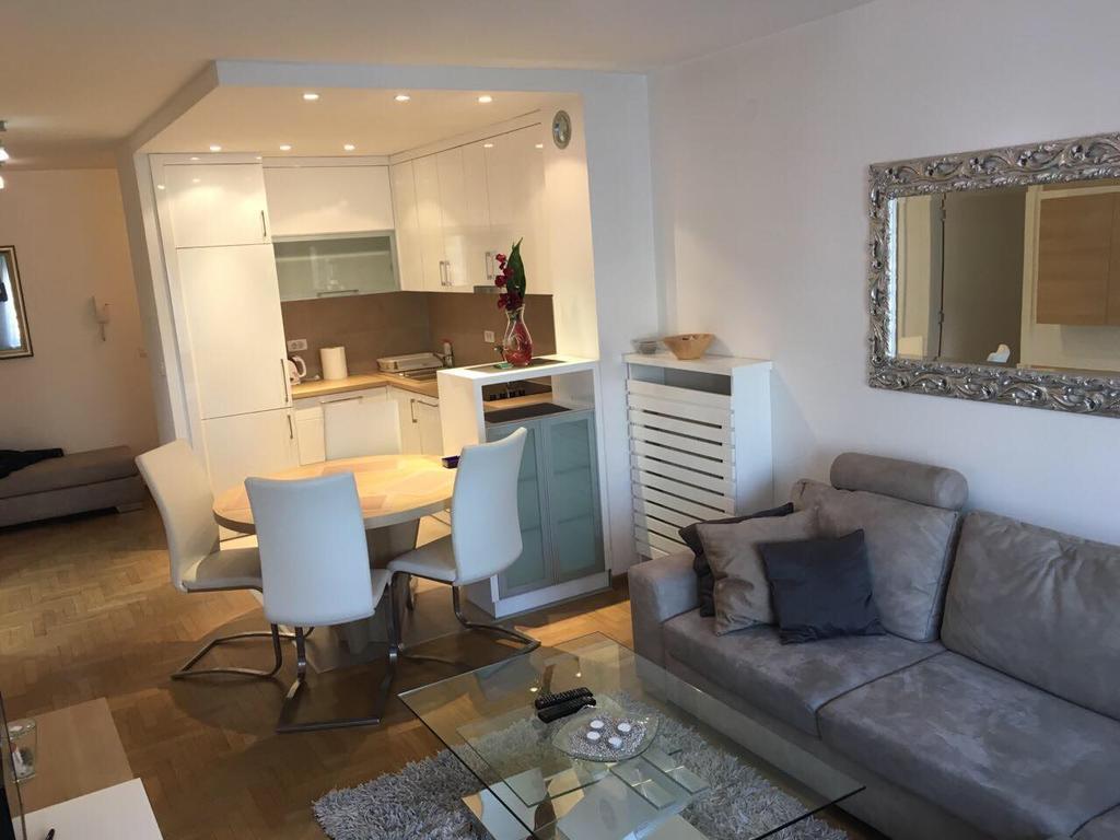 Apartment Gorki Belgrade Luaran gambar